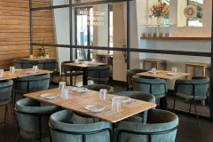 sacas eatery bar Cascais
